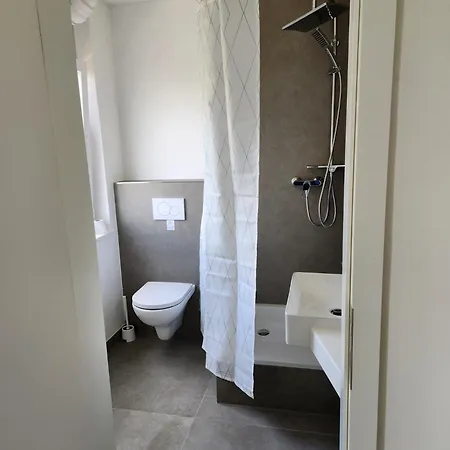 Apartment Monteurzimmer Ost Stuttgart