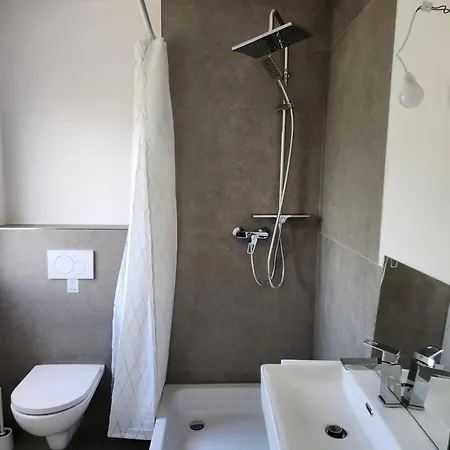 Apartment Monteurzimmer Ost Stuttgart
